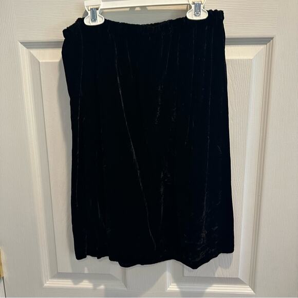 Eileen Fisher New York Black Velvet Silk Blend A Line Midi Pull On Skirt Size 2 - Picture 8 of 9